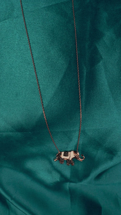 Elephant-Pendant-Chain-01