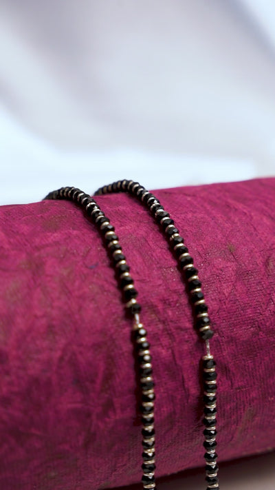 Black-Beads-Anklet-04